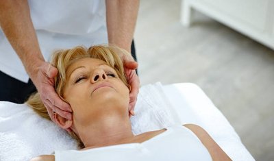 Traité les migraines idiopathiques avec de l'ostéopathie à Istres
